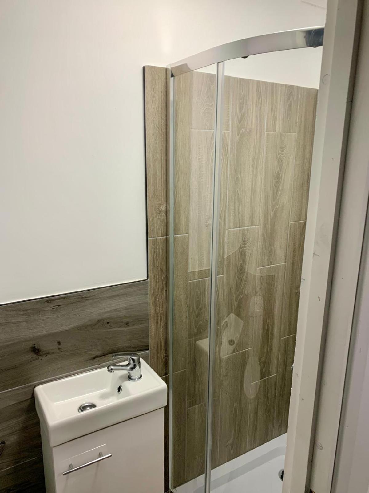 M4M Rooms- Ng8 5Np Room 1 Nottingham Zewnętrze zdjęcie