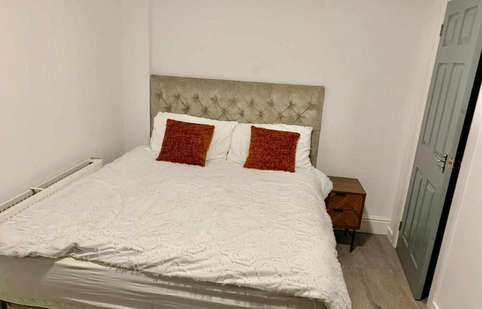 M4M Rooms- Ng8 5Np Room 1 Nottingham Zewnętrze zdjęcie