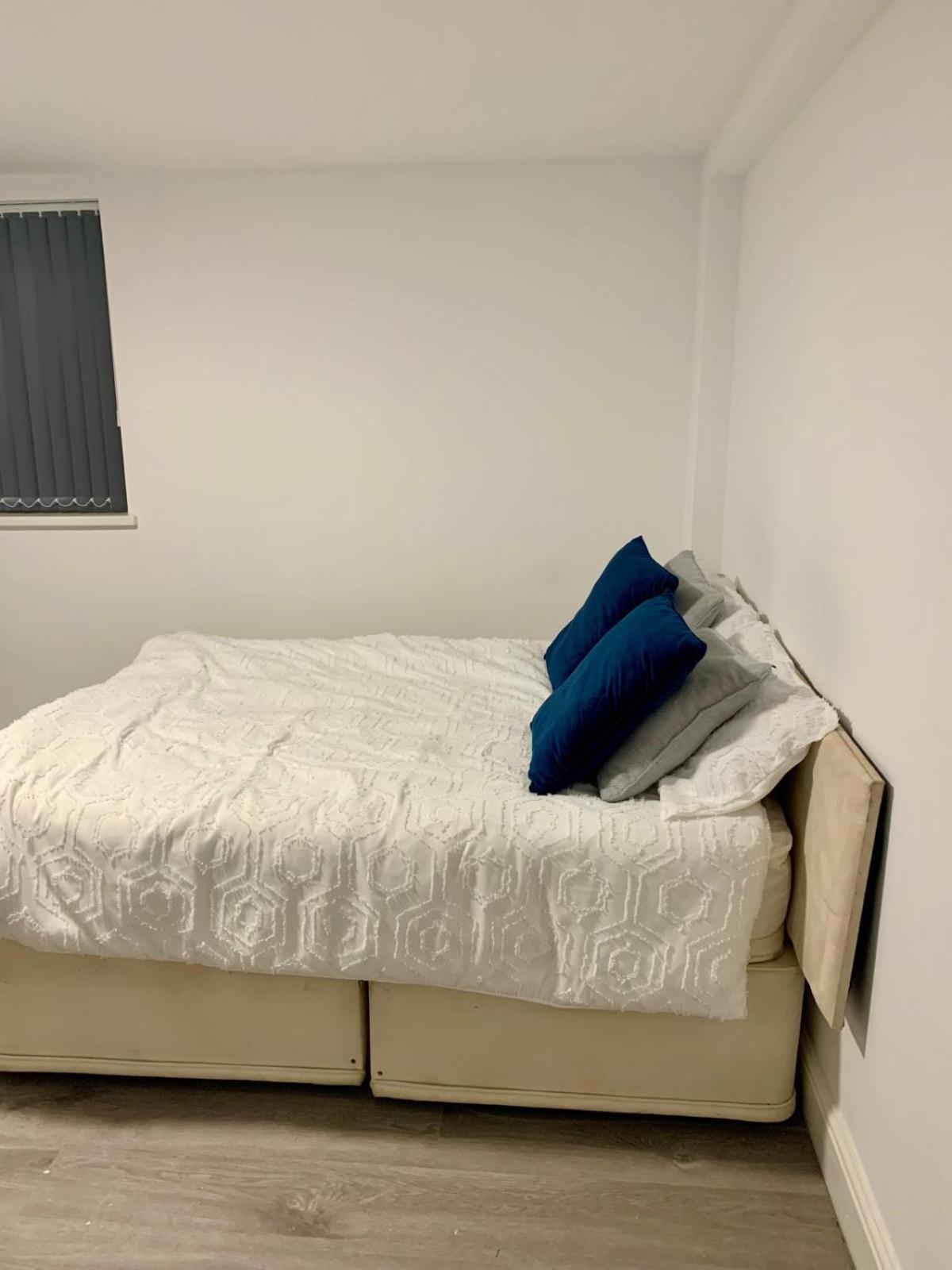 M4M Rooms- Ng8 5Np Room 1 Nottingham Zewnętrze zdjęcie